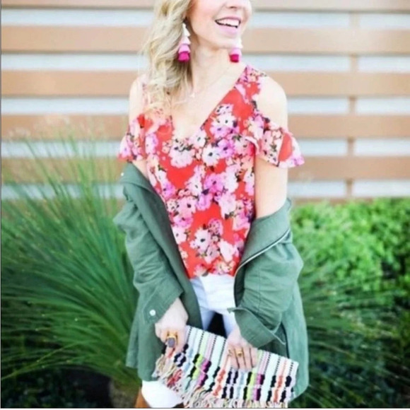 Cabi #5352 Lush Floral Cold Shoulder Blouse M - Picture 1 of 11